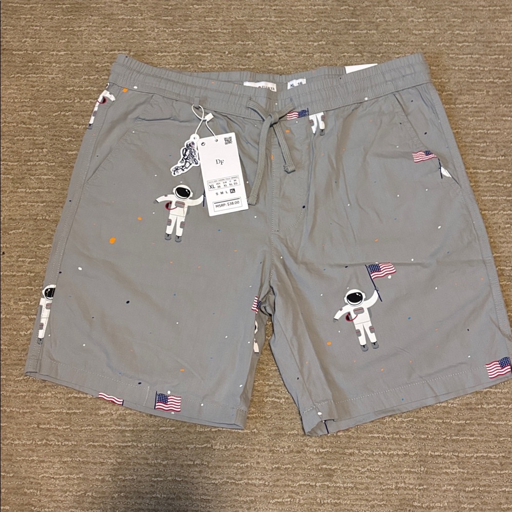 NWT Denim and Flowers Mens Shorts Astronaut USA Size XL/36 by Ricky Singh